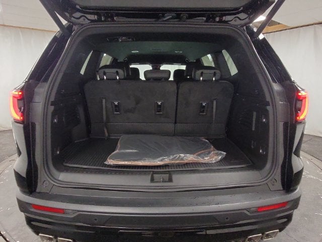 2027 GMC Acadia AT4