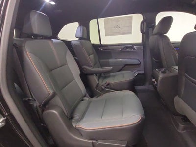 2027 GMC Acadia AT4