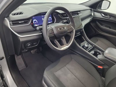 2024 Jeep Grand Cherokee Laredo X