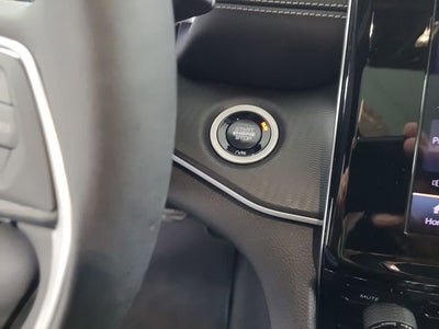 2024 Jeep Grand Cherokee Laredo X