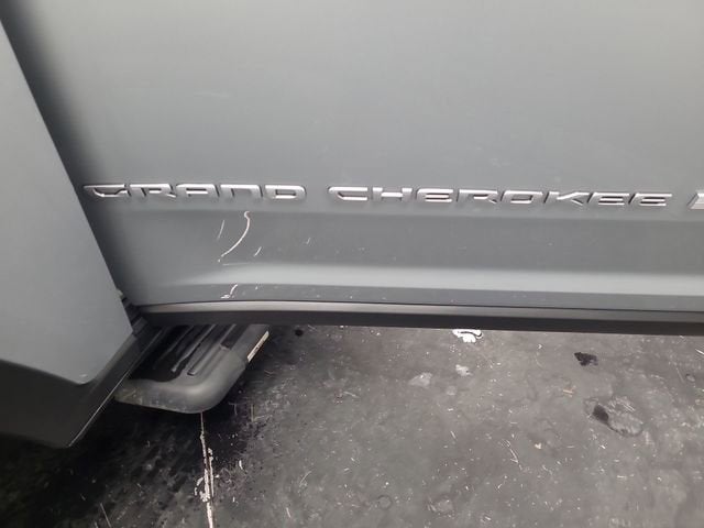 2024 Jeep Grand Cherokee Laredo X