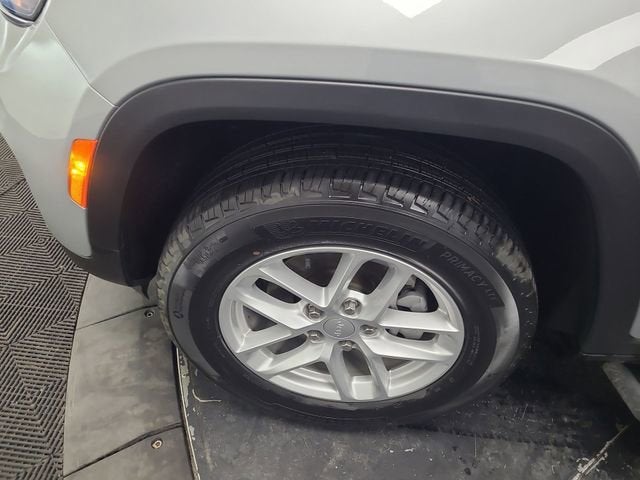 2024 Jeep Grand Cherokee Laredo X