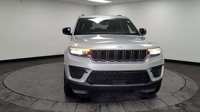 2024 Jeep Grand Cherokee Laredo X
