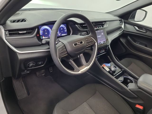 2024 Jeep Grand Cherokee Laredo X