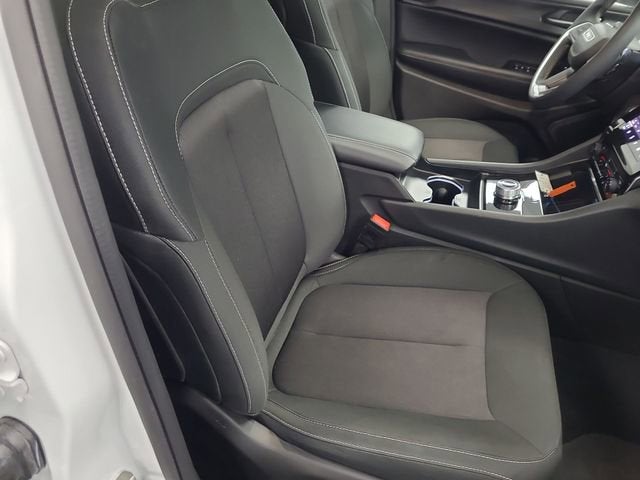 2024 Jeep Grand Cherokee Laredo X