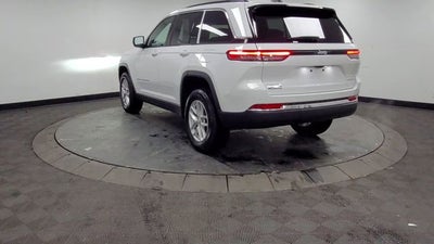 2024 Jeep Grand Cherokee Laredo X