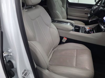 2023 Jeep Wagoneer L Series II