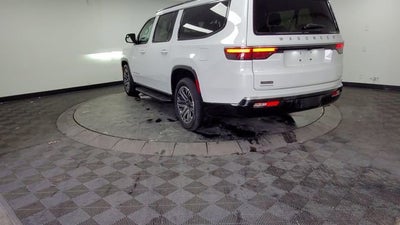2023 Jeep Wagoneer L Series II