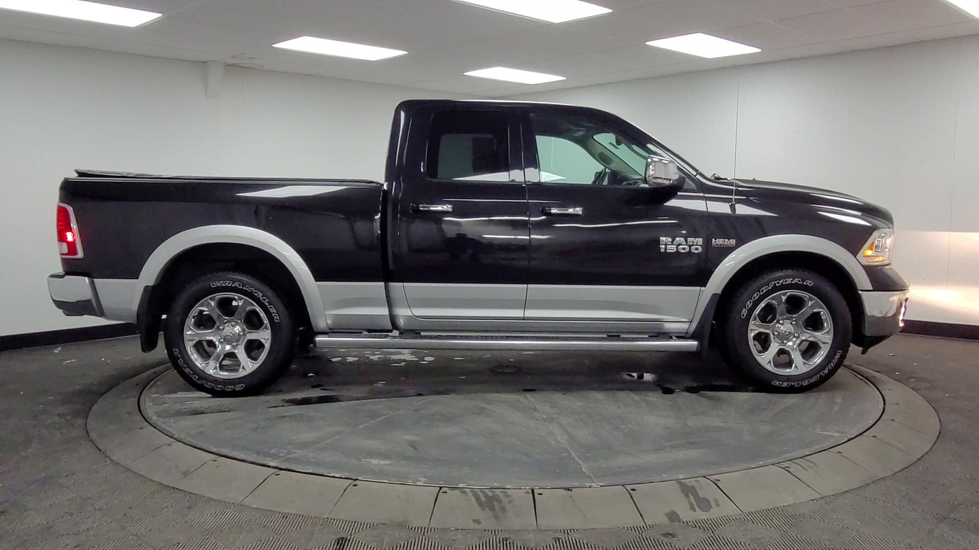 2017 RAM 1500 Laramie