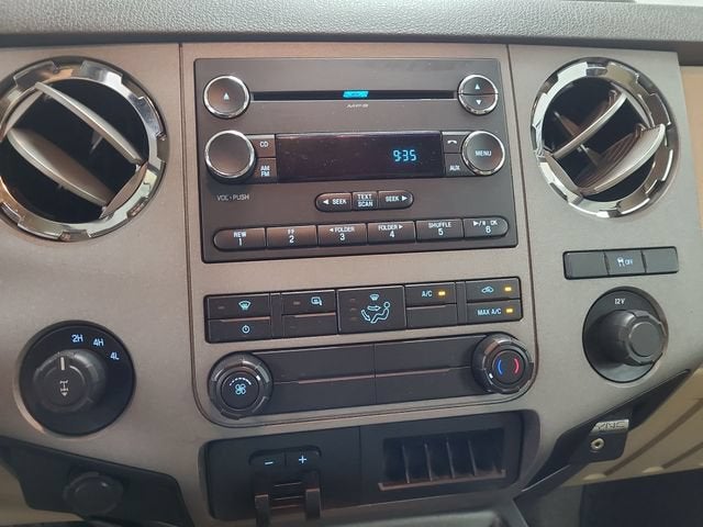 2012 Ford Super Duty F-250 SRW XL
