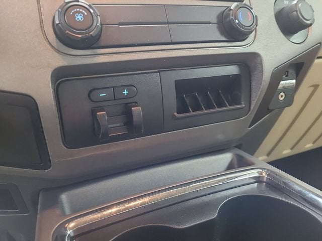 2012 Ford Super Duty F-250 SRW XL