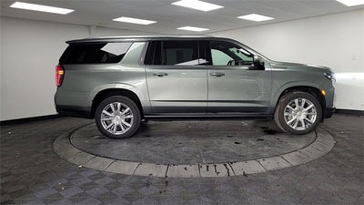 2023 Chevrolet Suburban High Country