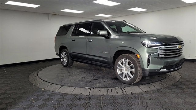 2023 Chevrolet Suburban High Country