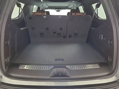 2023 Chevrolet Suburban High Country