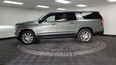 2023 Chevrolet Suburban High Country