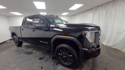 2025 GMC Sierra 2500 HD AT4
