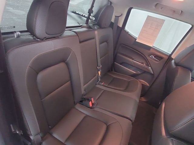 2022 GMC Canyon 4WD AT4 w/Leather