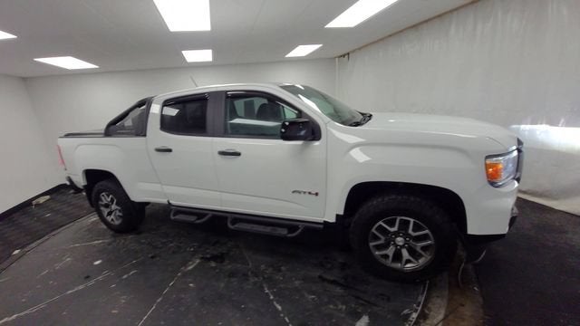 2022 GMC Canyon 4WD AT4 w/Leather