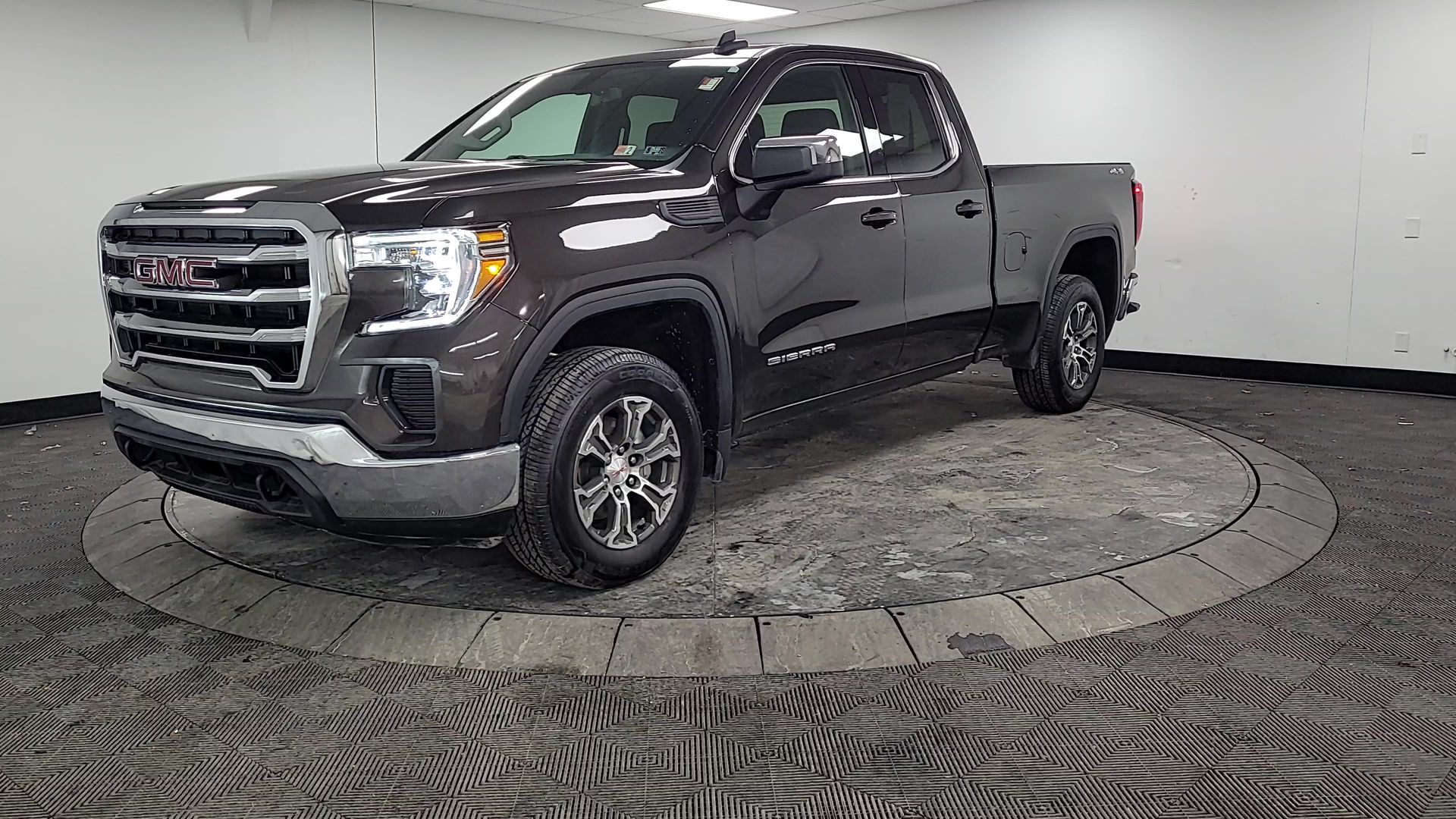 2021 GMC Sierra 1500 SLE