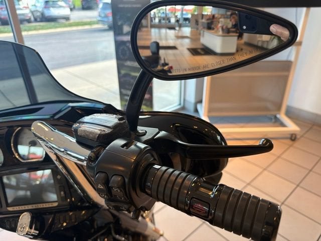 2015 HARLEY-DAVID FLHXS STREET GL Base