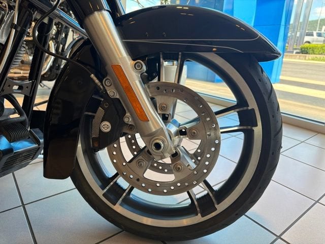2015 HARLEY-DAVID FLHXS STREET GL Base