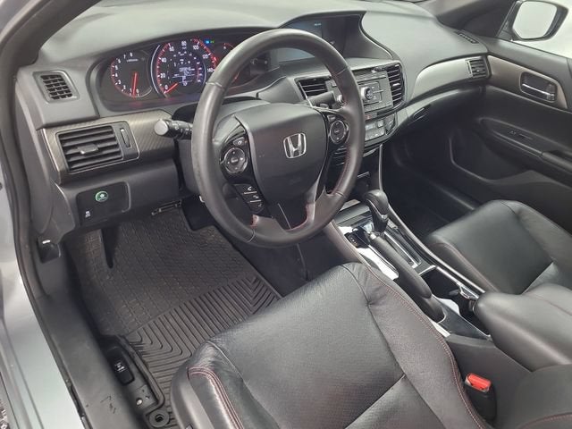 2017 Honda Accord Sedan Sport SE