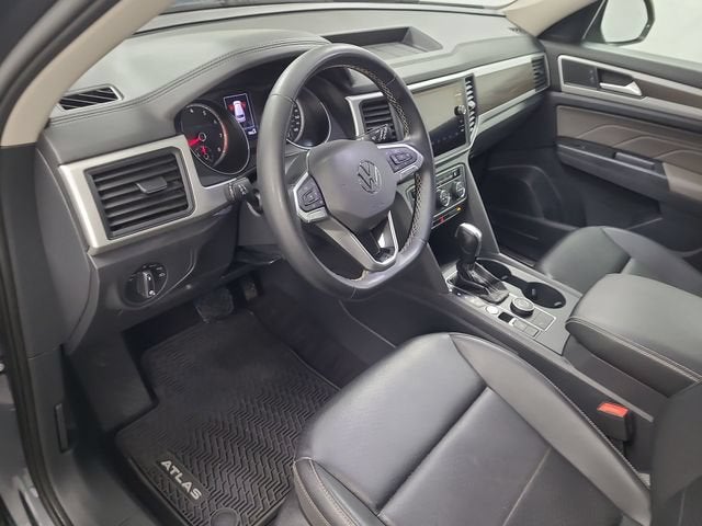 2021 Volkswagen Atlas 3.6L V6 SE w/Technology