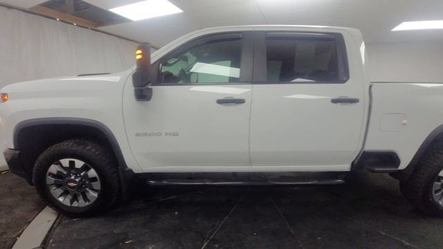 2022 Chevrolet Silverado 2500 HD Custom