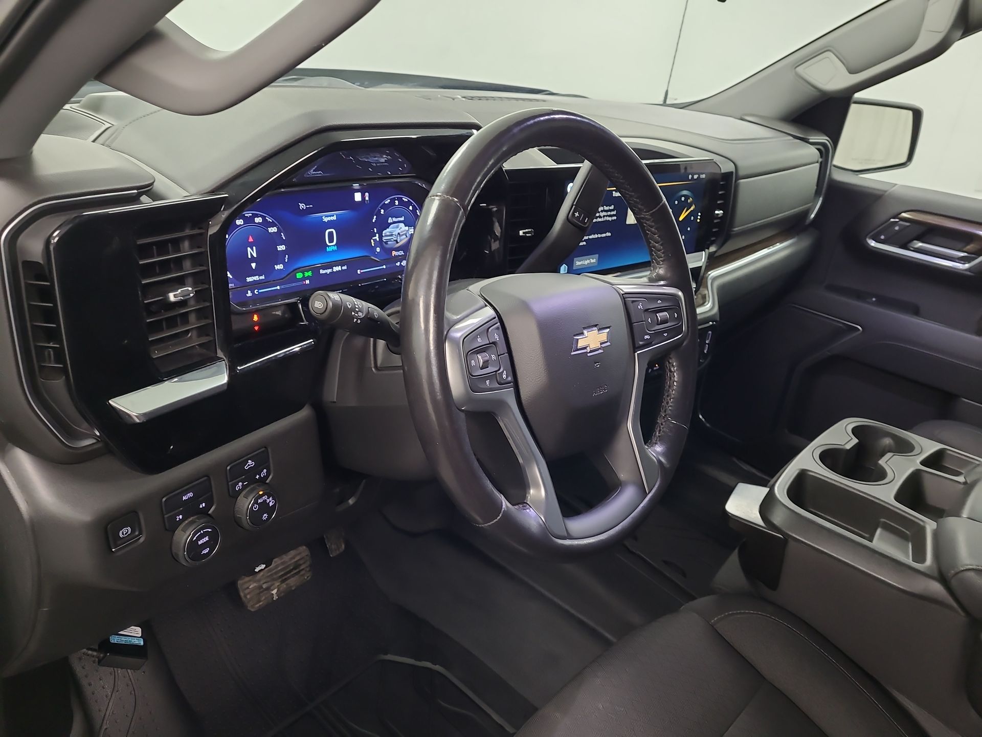 2022 Chevrolet Silverado 1500 LT (2FL)