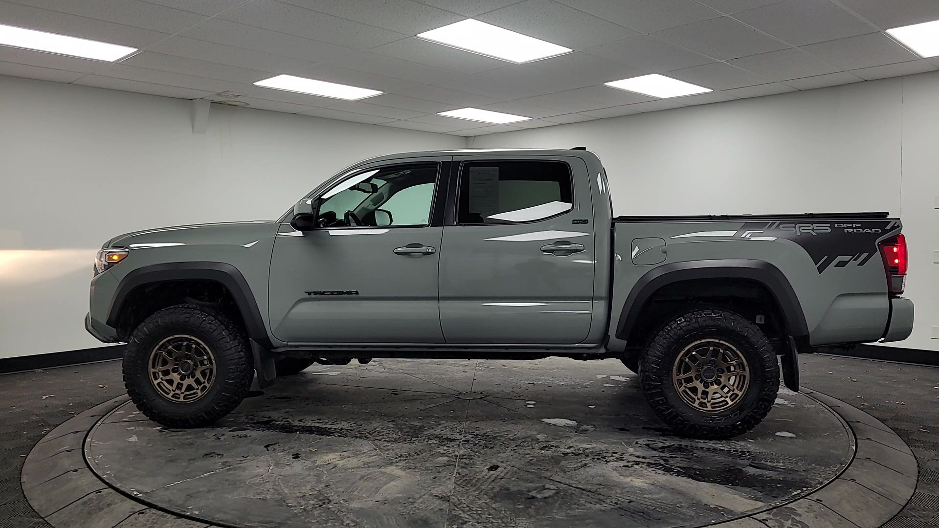 2023 Toyota Tacoma 4WD SR
