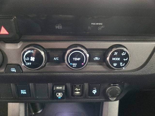 2018 Toyota Tacoma SR