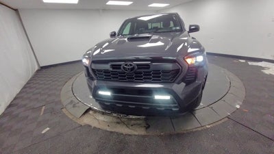 2024 Toyota Tacoma 4WD SR5
