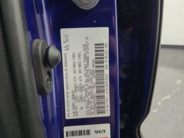 2022 Toyota Tacoma 4WD SR
