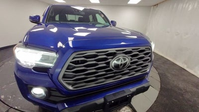 2022 Toyota Tacoma 4WD SR