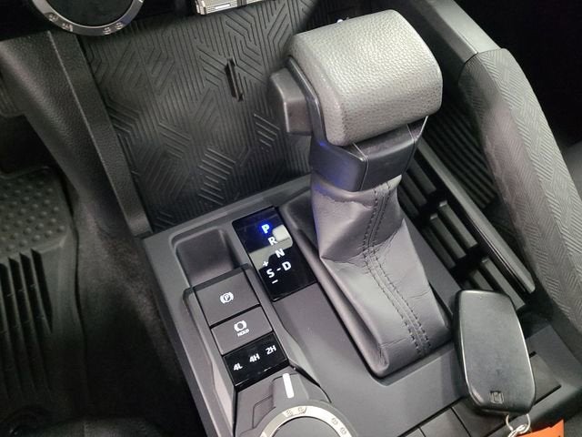 2025 Toyota Tacoma 4WD SR