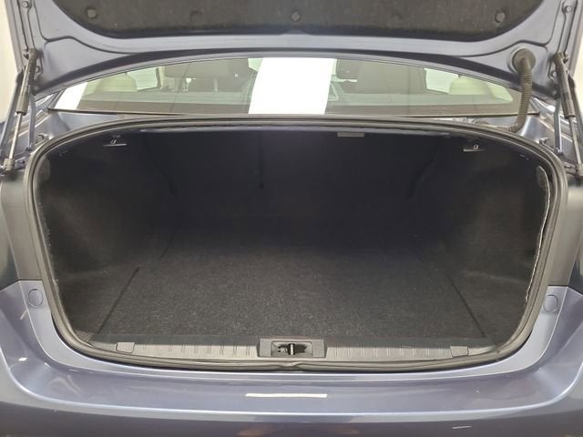 2017 Subaru Legacy Premium