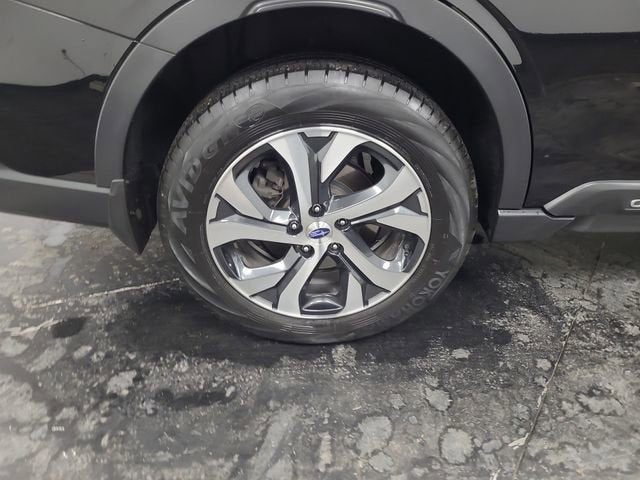 2022 Subaru Outback Touring