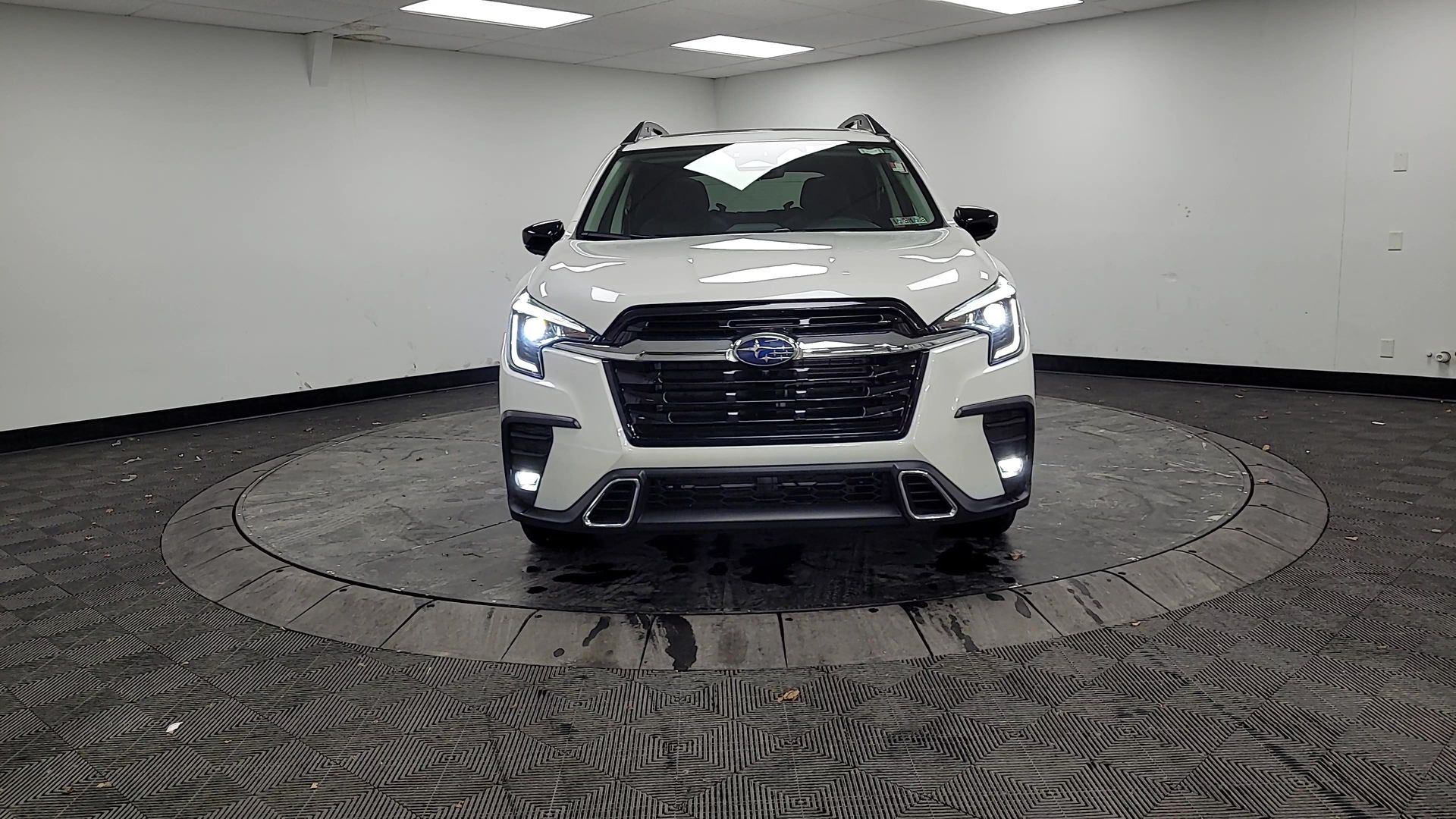 2024 Subaru Ascent Touring