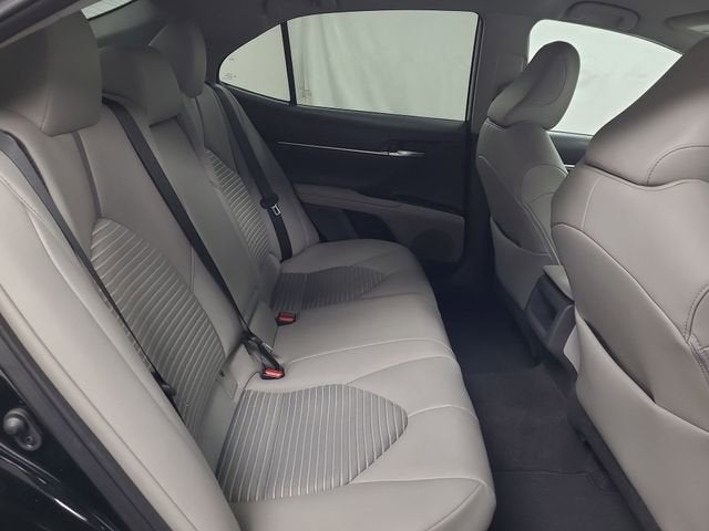 2021 Toyota Camry Hybrid SE