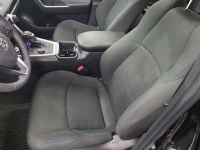 2023 Toyota RAV4 Hybrid SE