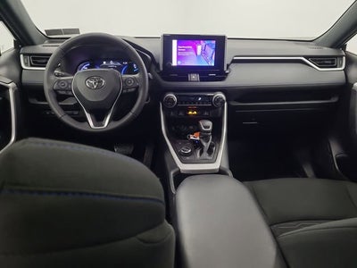 2023 Toyota RAV4 Hybrid SE