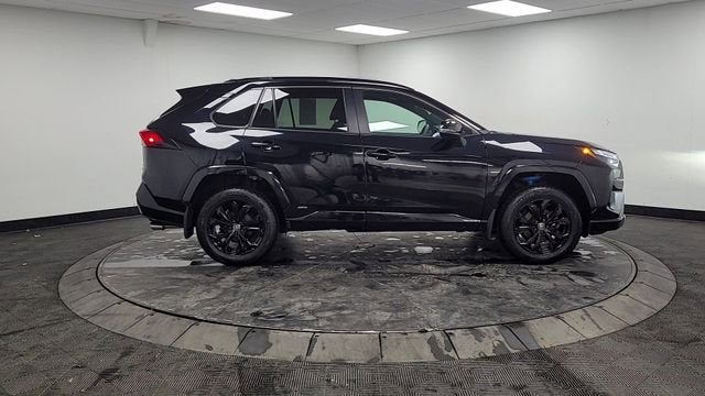 2023 Toyota RAV4 Hybrid SE
