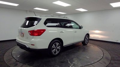 2018 Nissan Pathfinder SV
