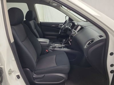 2018 Nissan Pathfinder SV