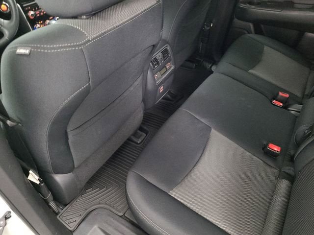 2018 Nissan Pathfinder SV