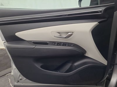 2022 Hyundai Tucson SE