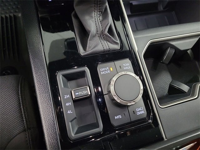 2025 Toyota Tundra 4WD SR