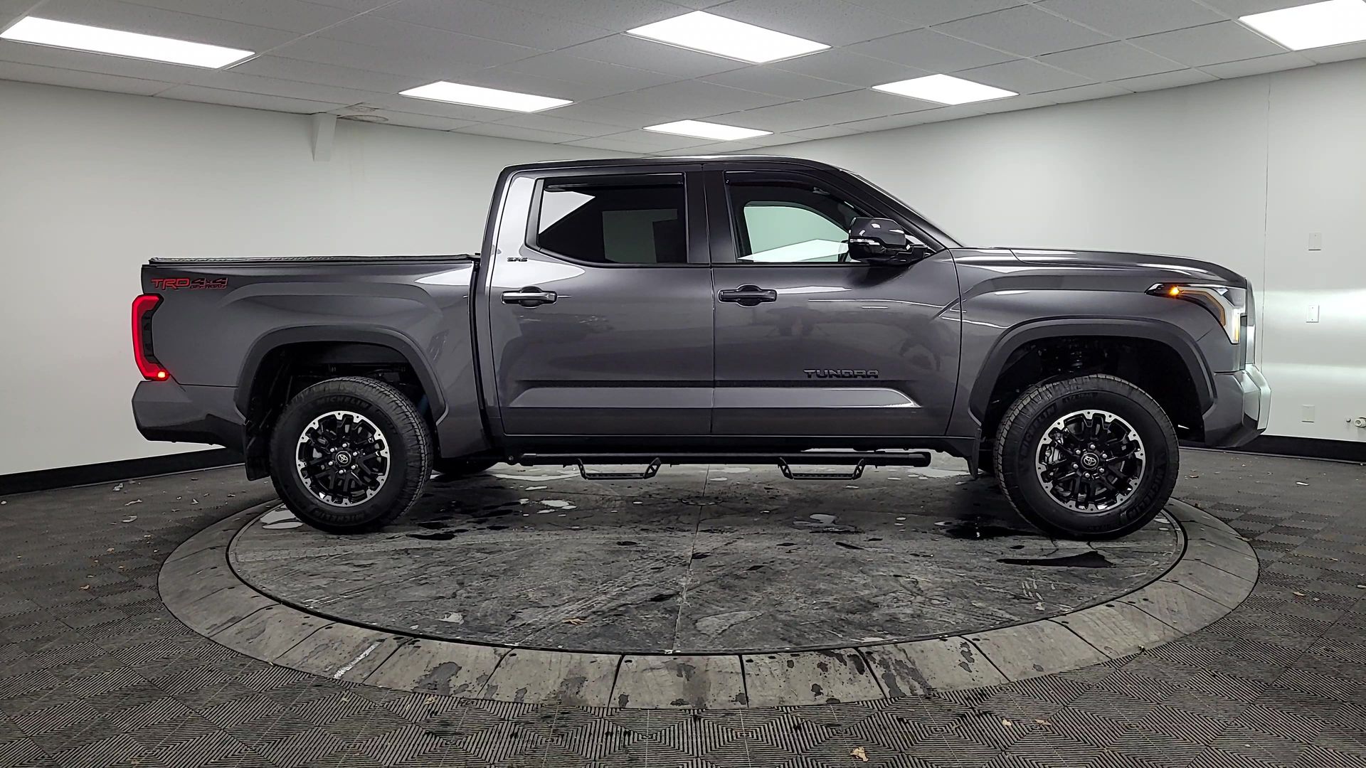 2025 Toyota Tundra 4WD SR