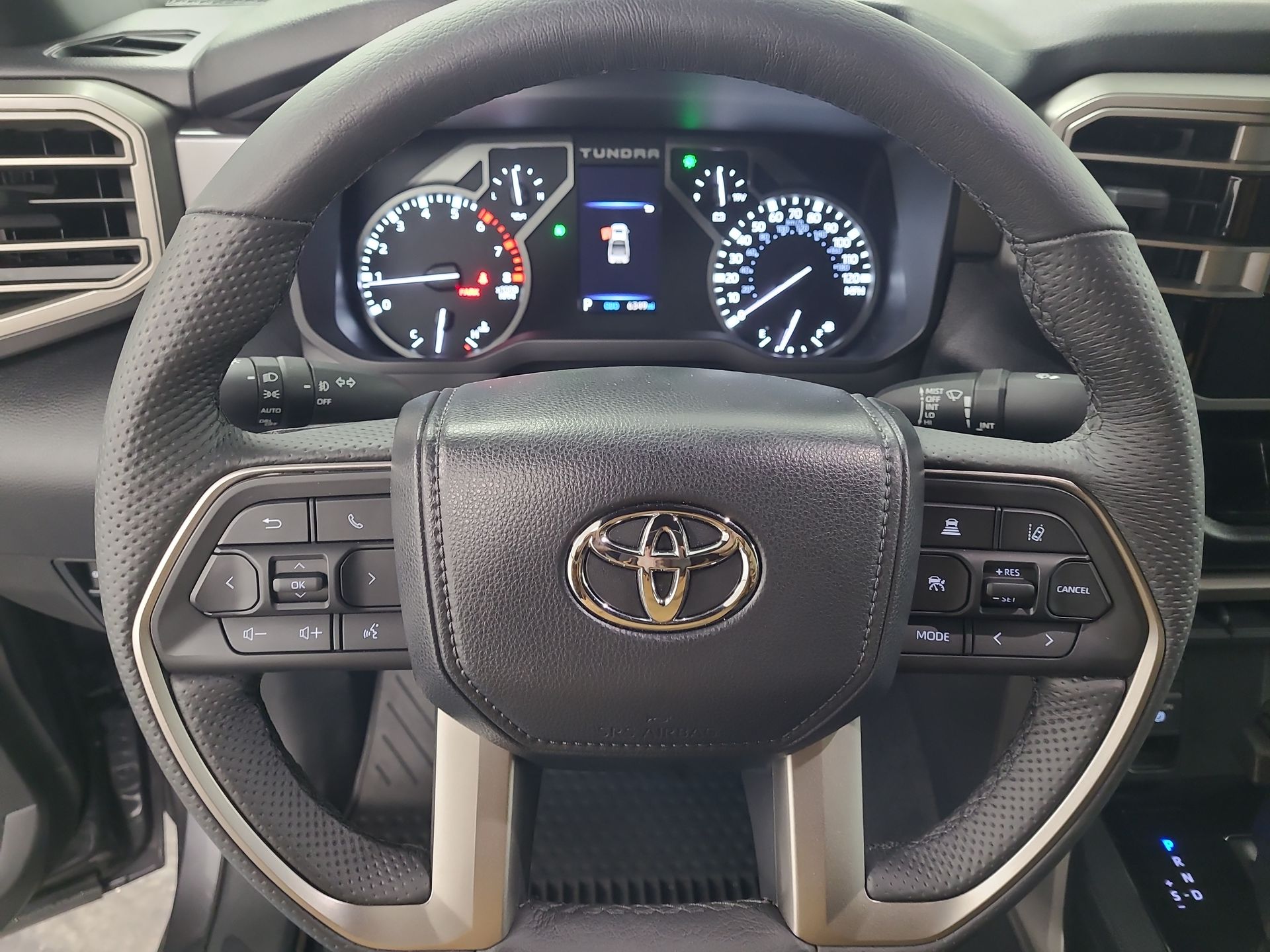 2025 Toyota Tundra 4WD SR