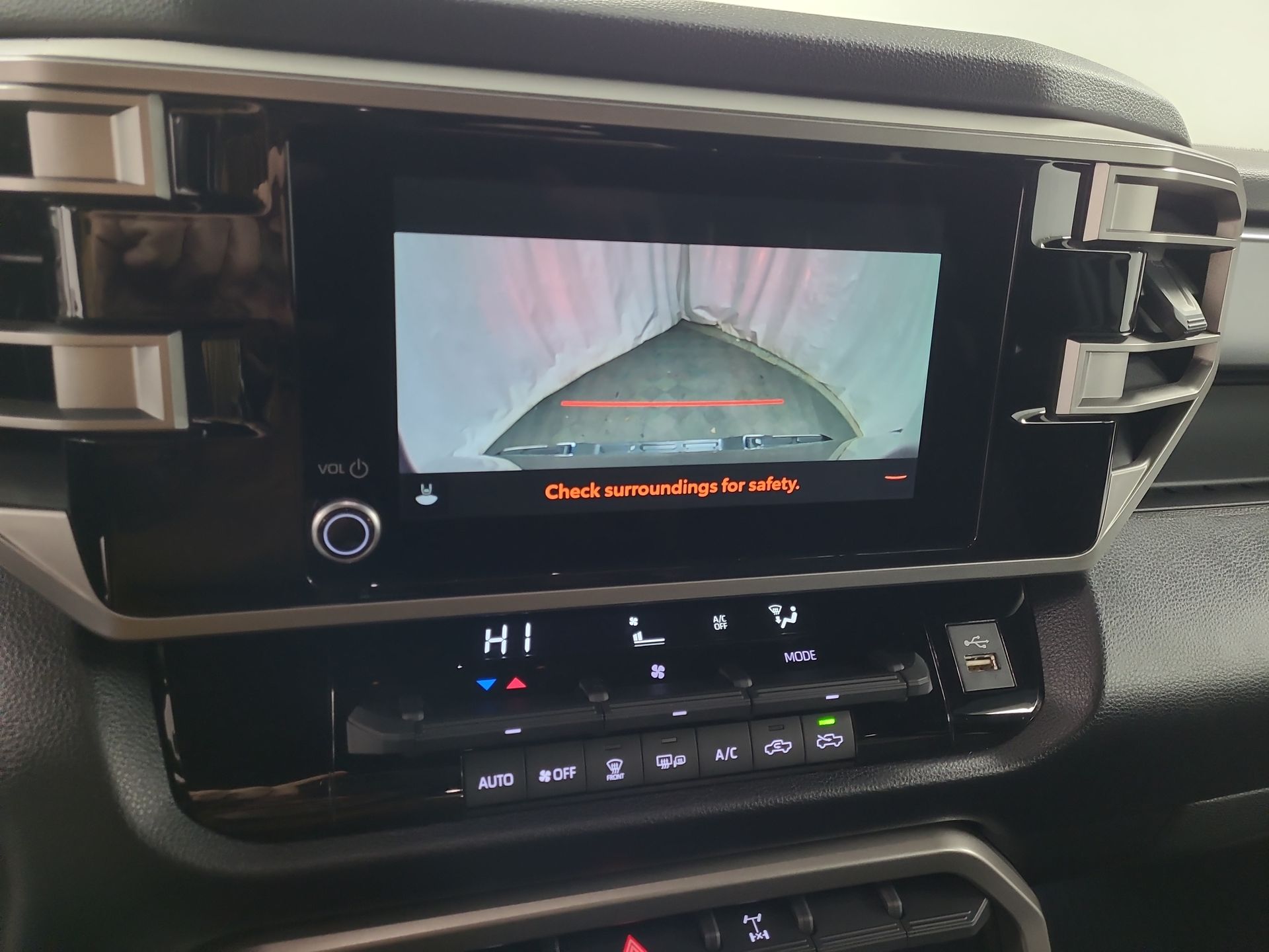 2025 Toyota Tundra 4WD SR